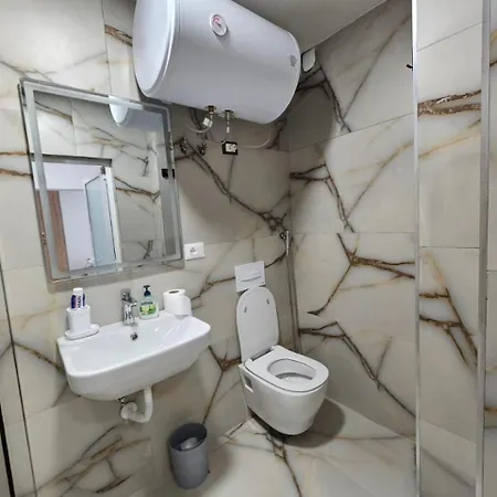 Appartement Alan 4 Myslym Shyri *